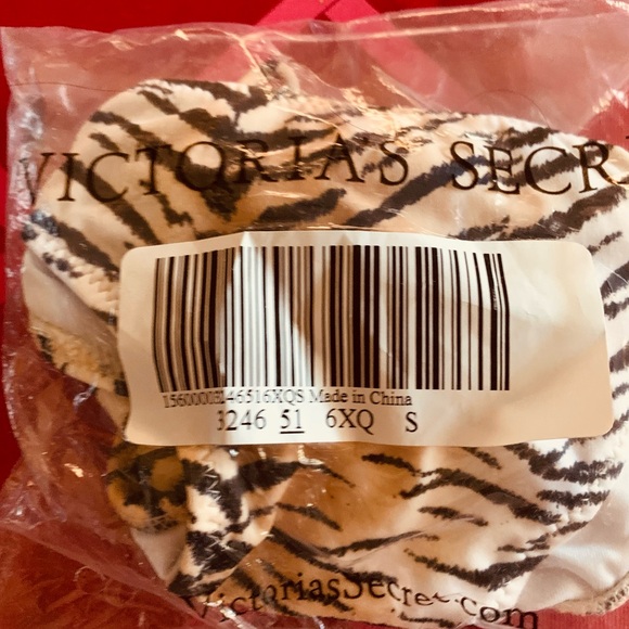 🎁Victoria's Secret Forever Sexy Fold Over Bottom - Picture 6 of 13